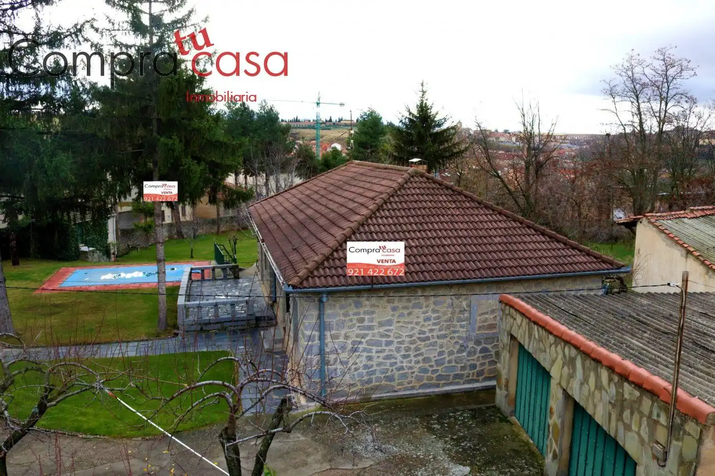 Vista exterior de Casa o xalet en venda en Segovia amb Calefacció, Jardí privat i Terrassa