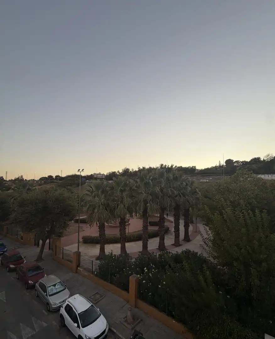 Vista exterior de Pis en venda en La Pañoleta