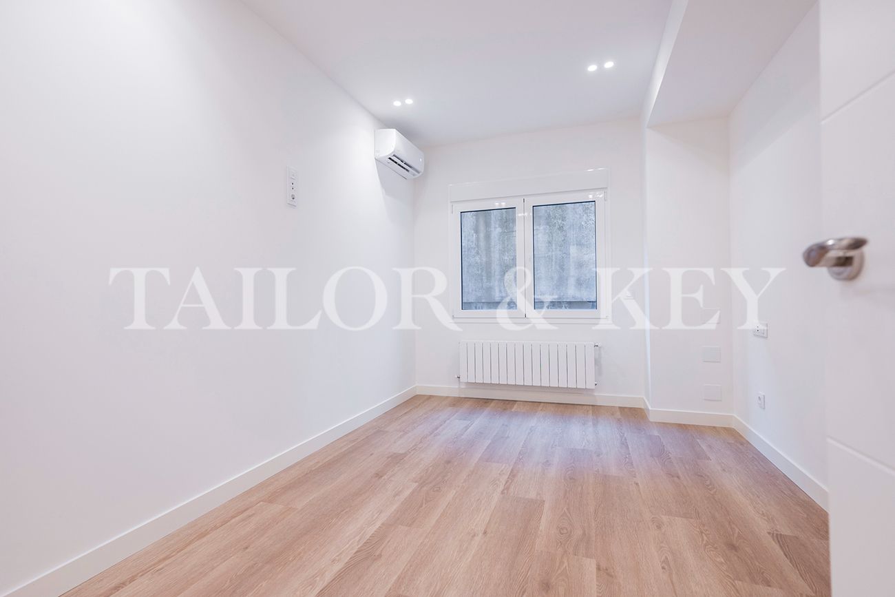 Bedroom of Flat to rent in  Madrid Capital  with Air Conditioner