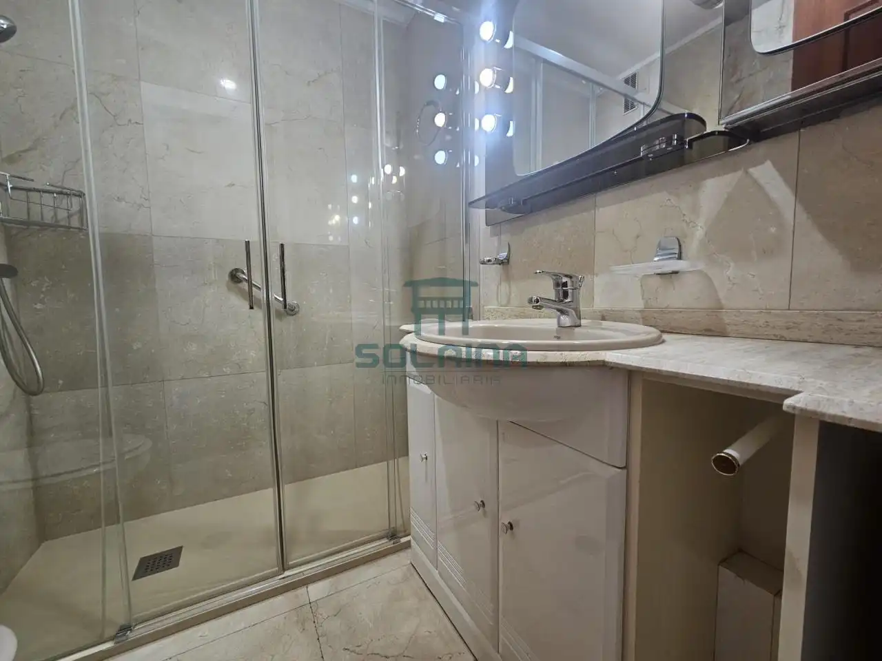 Baño de Piso en venta en Ourense Capital  con Calefacción, Parquet y Trastero