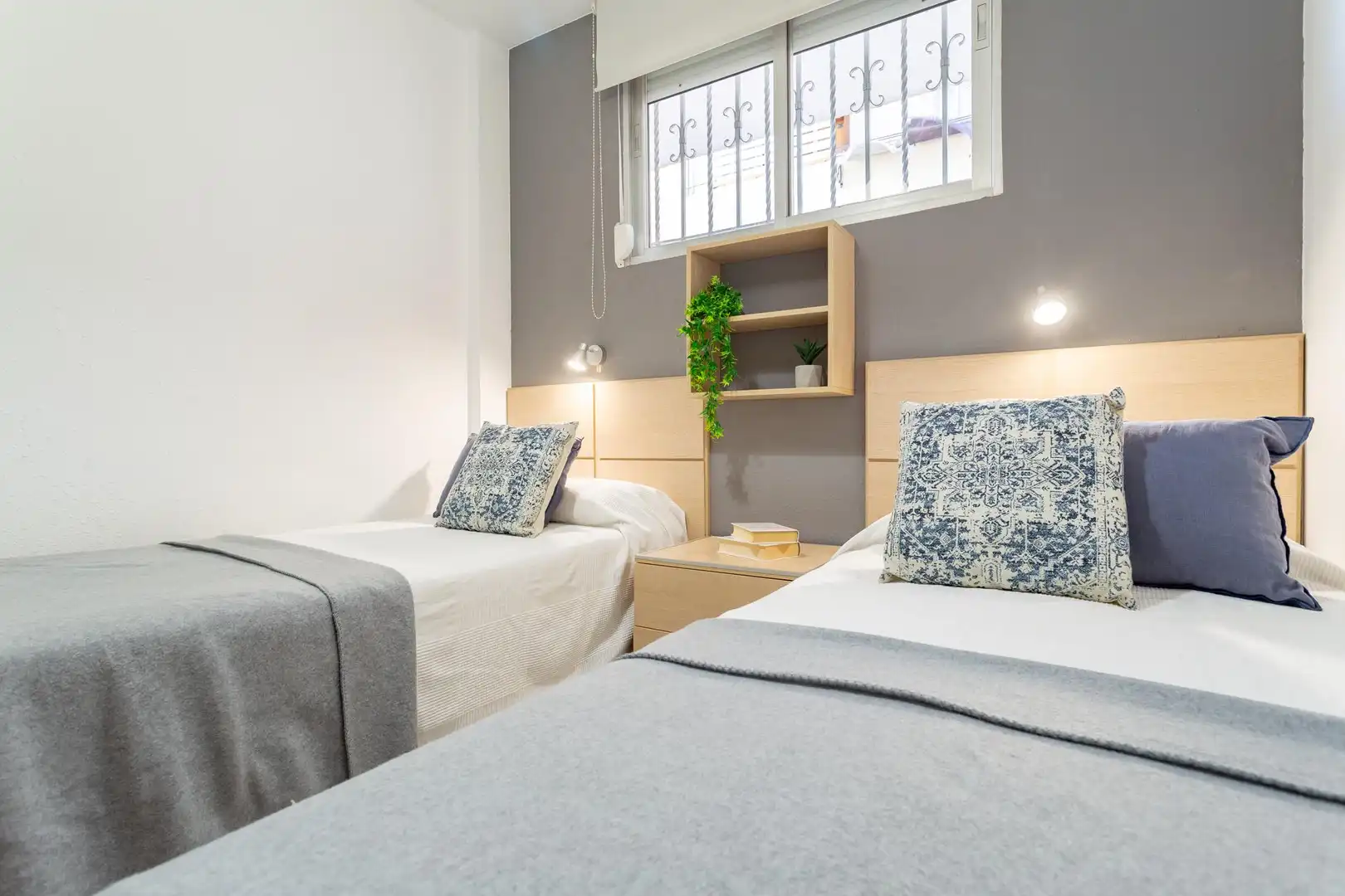 Bedroom of Apartments for sale in Cambrils  with Air Conditioner and Balcony