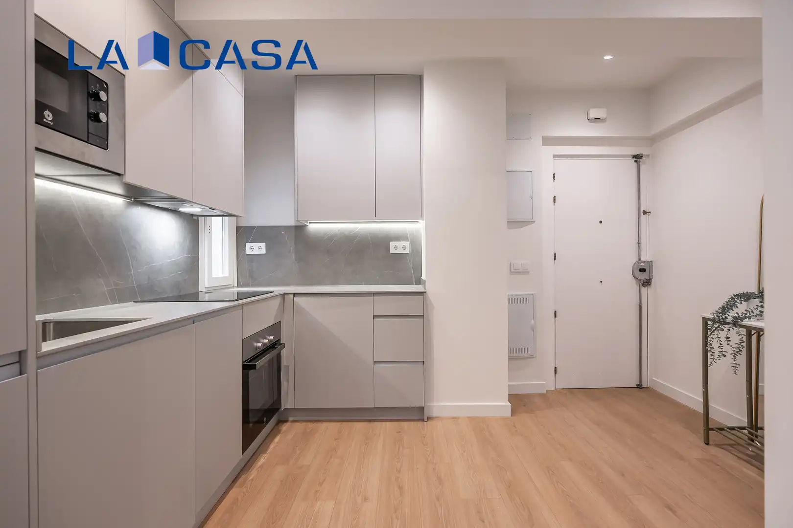 Flat with terrace for sale in Calle ALONSO DEL BARCO, imagen 13