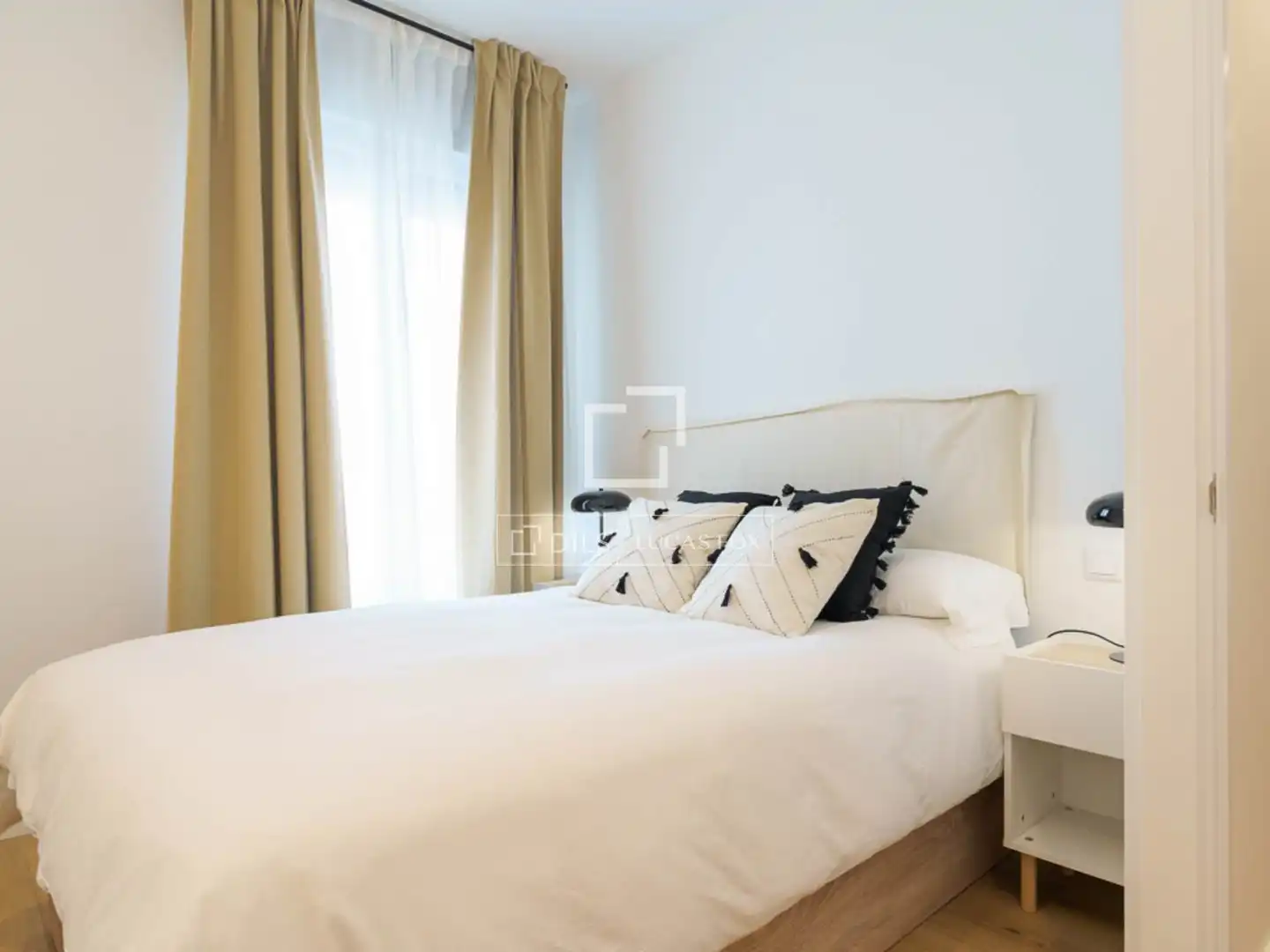 Bedroom of Flat for rent in Carretera de Cádiz