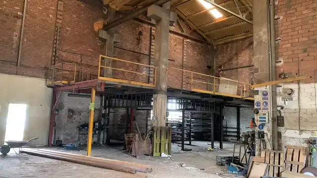 Nave industrial en alquiler en Carrer la Masia, imagen 2