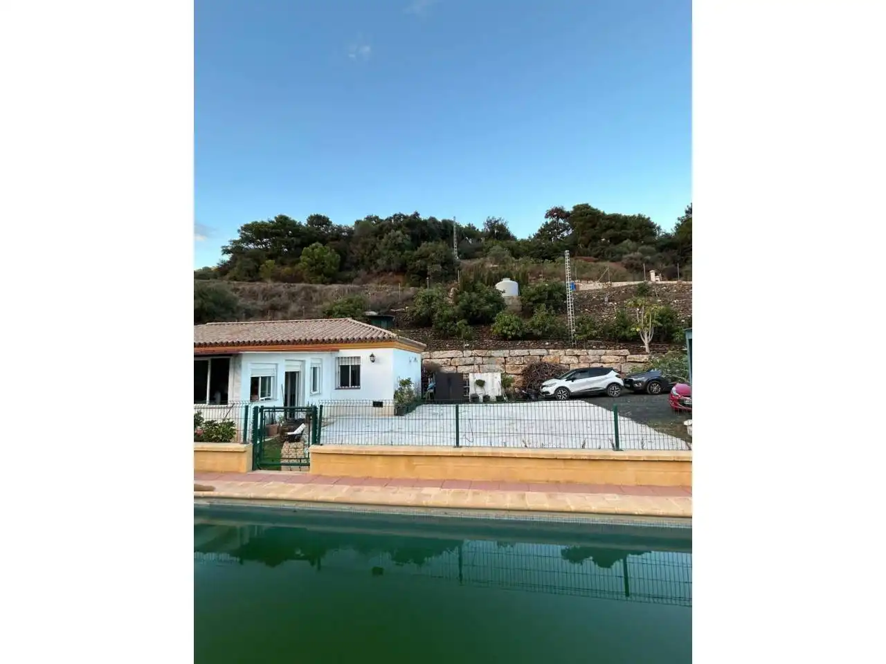 Vista exterior de Finca rústica en venta en Estepona con Aire acondicionado, Calefacción y Jardín privado