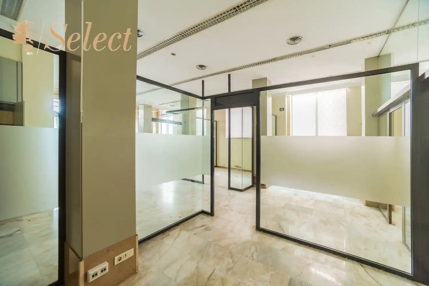 Local en venta en Valencia con Aire acondicionado
