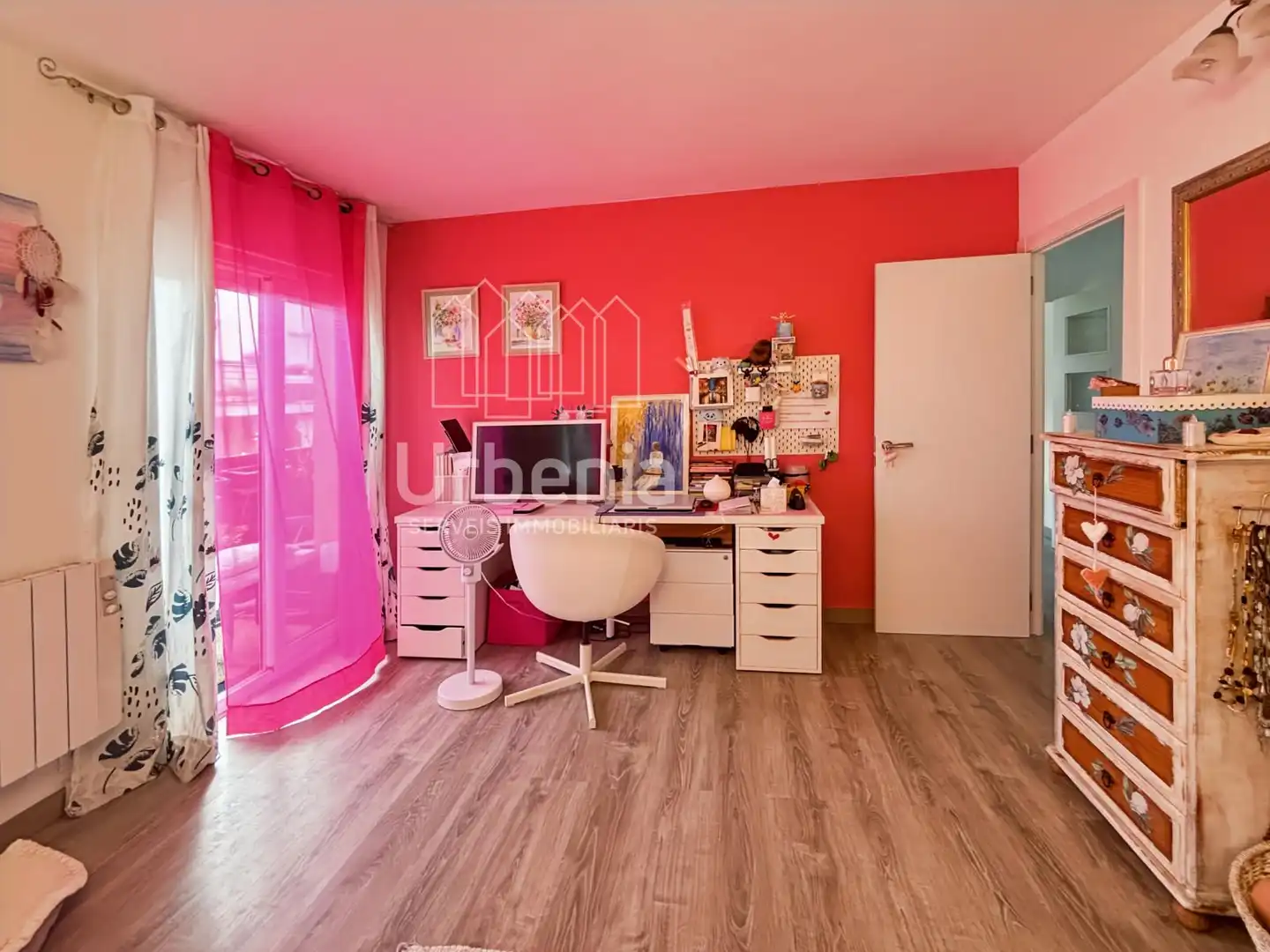 Bedroom of Flat for sale in Pineda de Mar