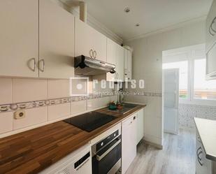 Kitchen of Flat to rent in  Madrid Capital  with Heating and Terrace