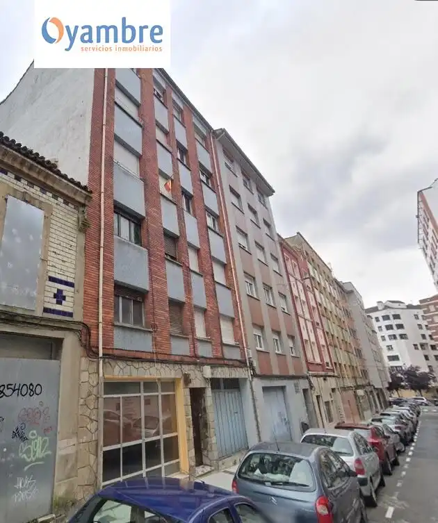 Vista exterior de Piso en venta en Gijón 