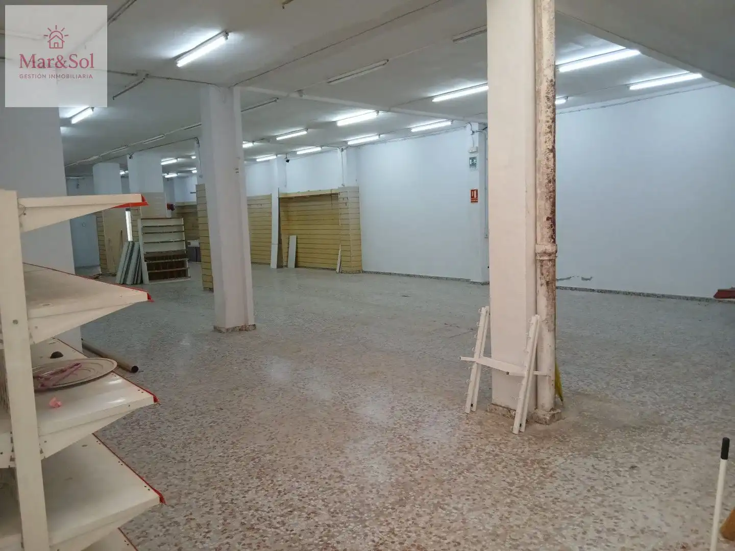 Local comercial en venda a Tavernes de la Valldigna, imagen 3