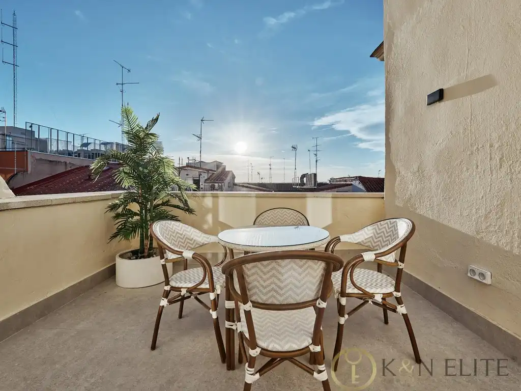 Terrace of Attic for sale in Madrid  with Air Conditioner, Terrace and Swimming Pool