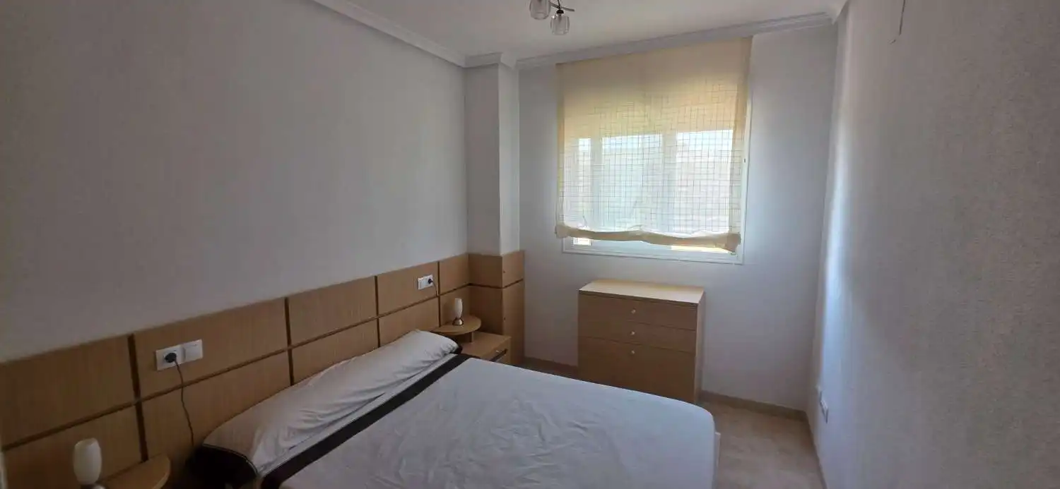 Dormitori de Apartament en venda en Oropesa del Mar / Orpesa amb Aire condicionat, Terrassa i Piscina