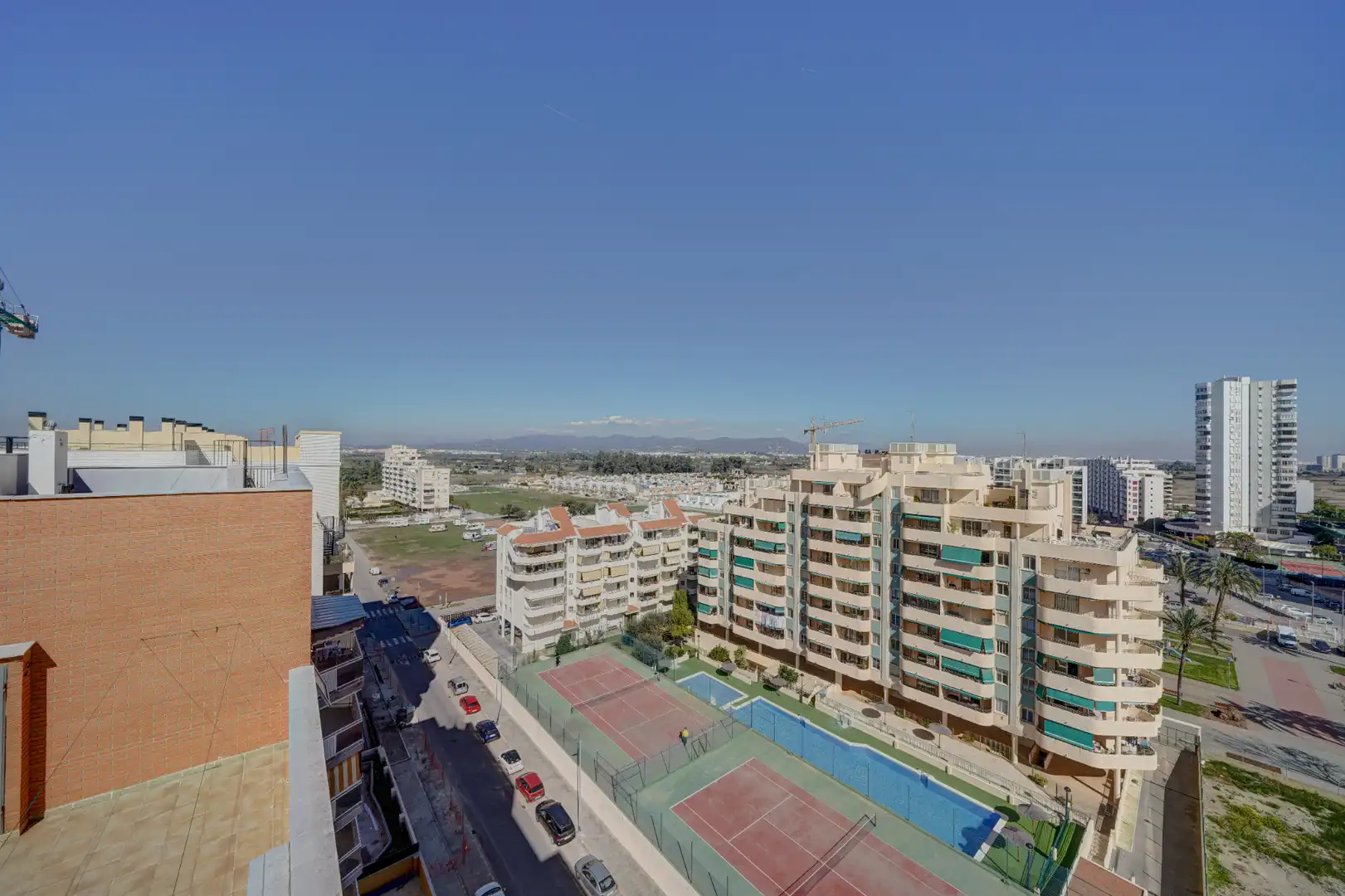 Außenansicht von Dachboden zum Verkauf in La Pobla de Farnals mit Klimaanlage, Heizung und Terrasse