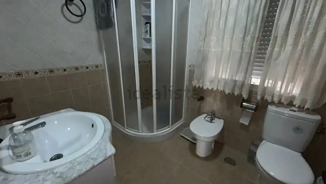 Bany de Casa o xalet de lloguer en Vélez-Málaga amb Aire condicionat, Terrassa i Moblat