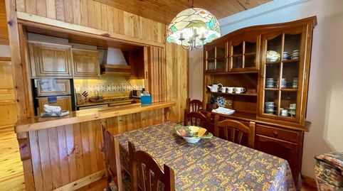 Foto 2 de Apartamento en venta en Avenida Pas D'arro, 52, Vielha, Vielha e Mijaran