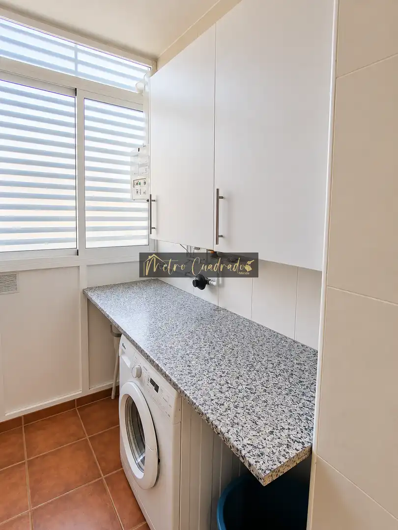 Kitchen of Flat for sale in Mérida  with Air Conditioner, Heating and Terrace