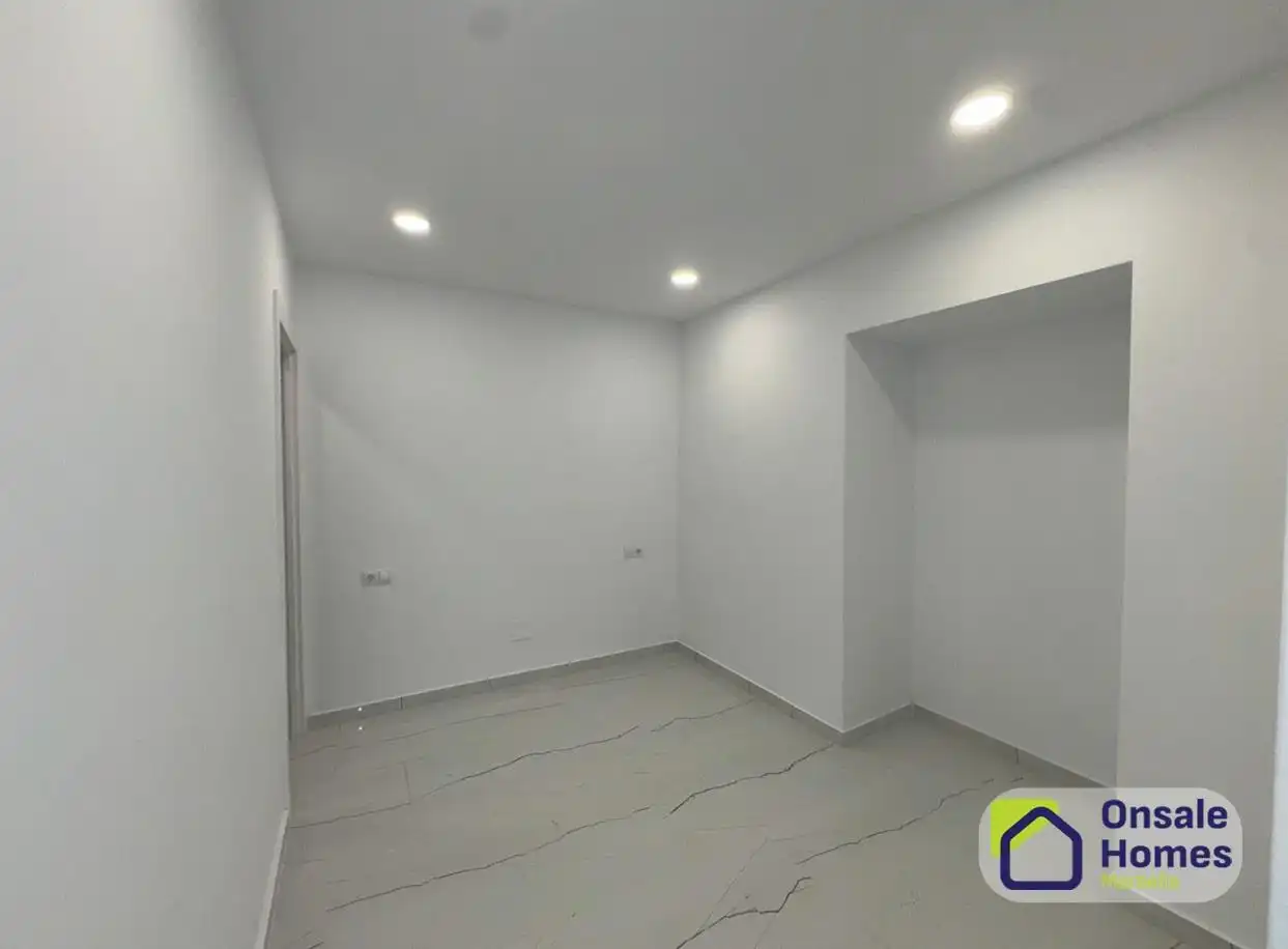 Apartamento en venta en Alhaurín El Grande con Aire acondicionado, Jardín privado y Terraza
