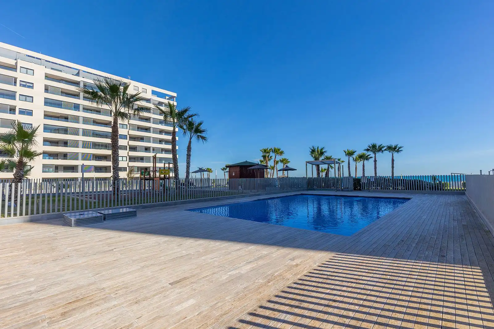 Apartament amb terrassa en venda a Calle Crucero, imagen 48