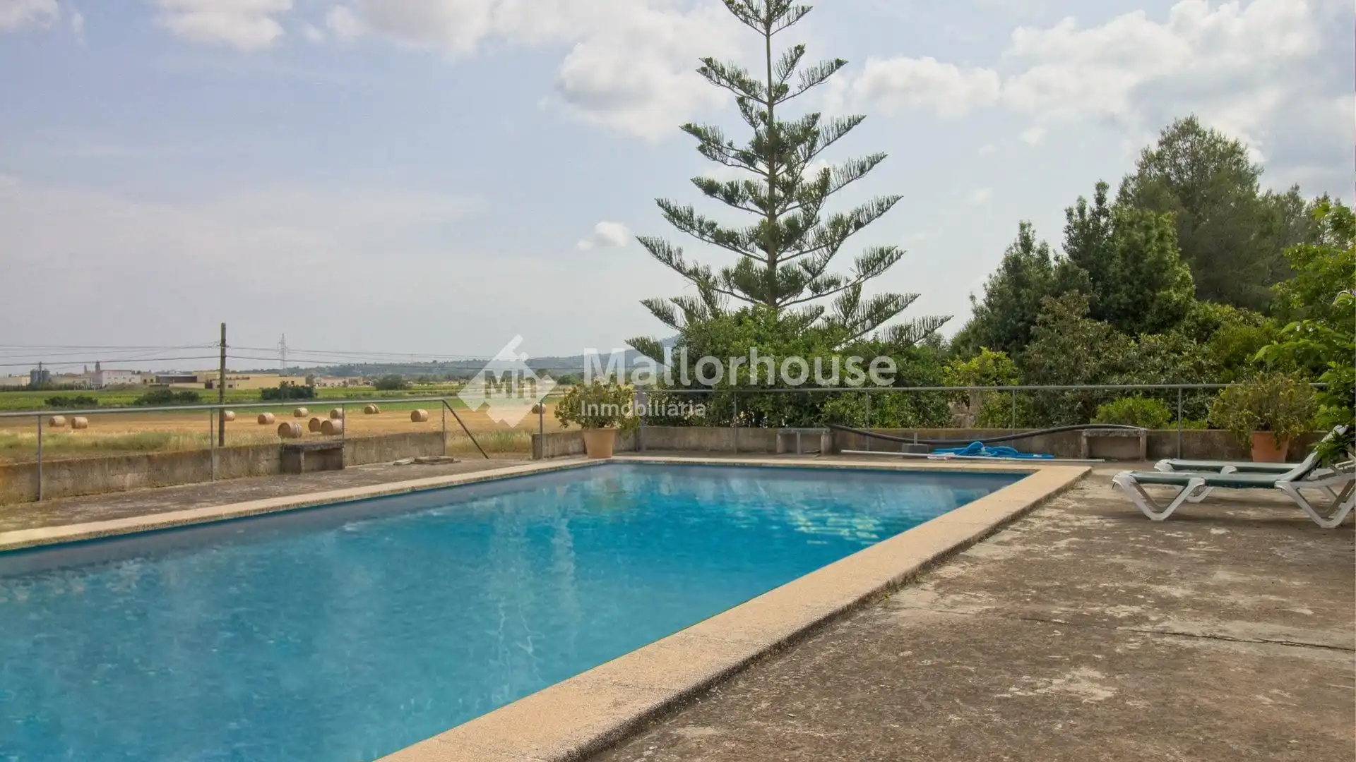 Swimming pool of Country homes for sale in Ariany  with Air Conditioner, Private garden and Terrace