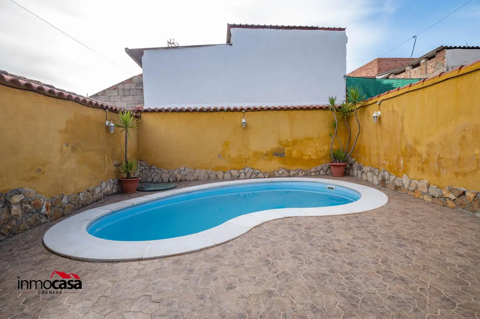 Piscina de Casa adosada en venda en Atarfe amb Calefacció, Terrassa i Piscina