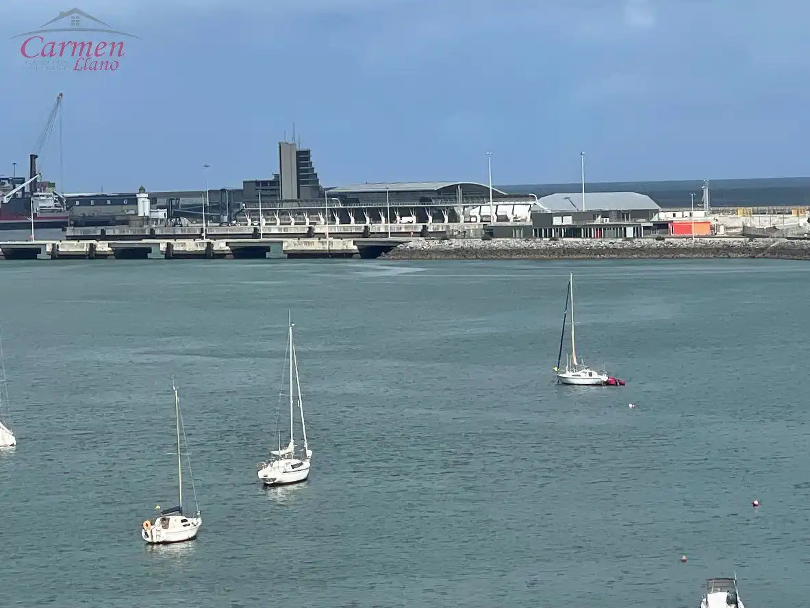 Vista exterior de Dúplex en venta en Getxo  con Calefacción, Terraza y Trastero