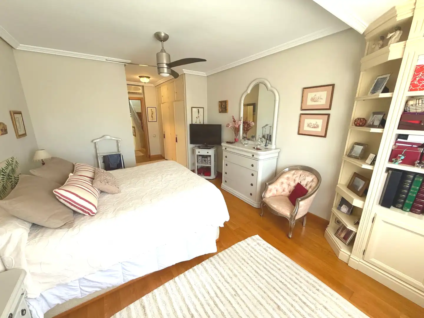 Habitación de Casa o chalet en venta en Azuqueca de Henares con Aire acondicionado, Jardín privado y Trastero