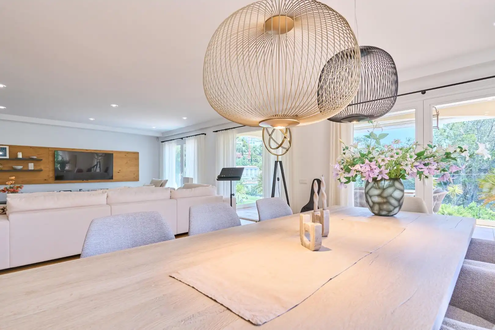 Menjador de Casa o xalet en venda en  Palma de Mallorca amb Aire condicionat, Jardí privat i Parquet