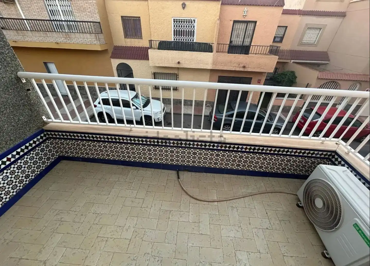 Casa adosada en venta en Roquetas Pueblo