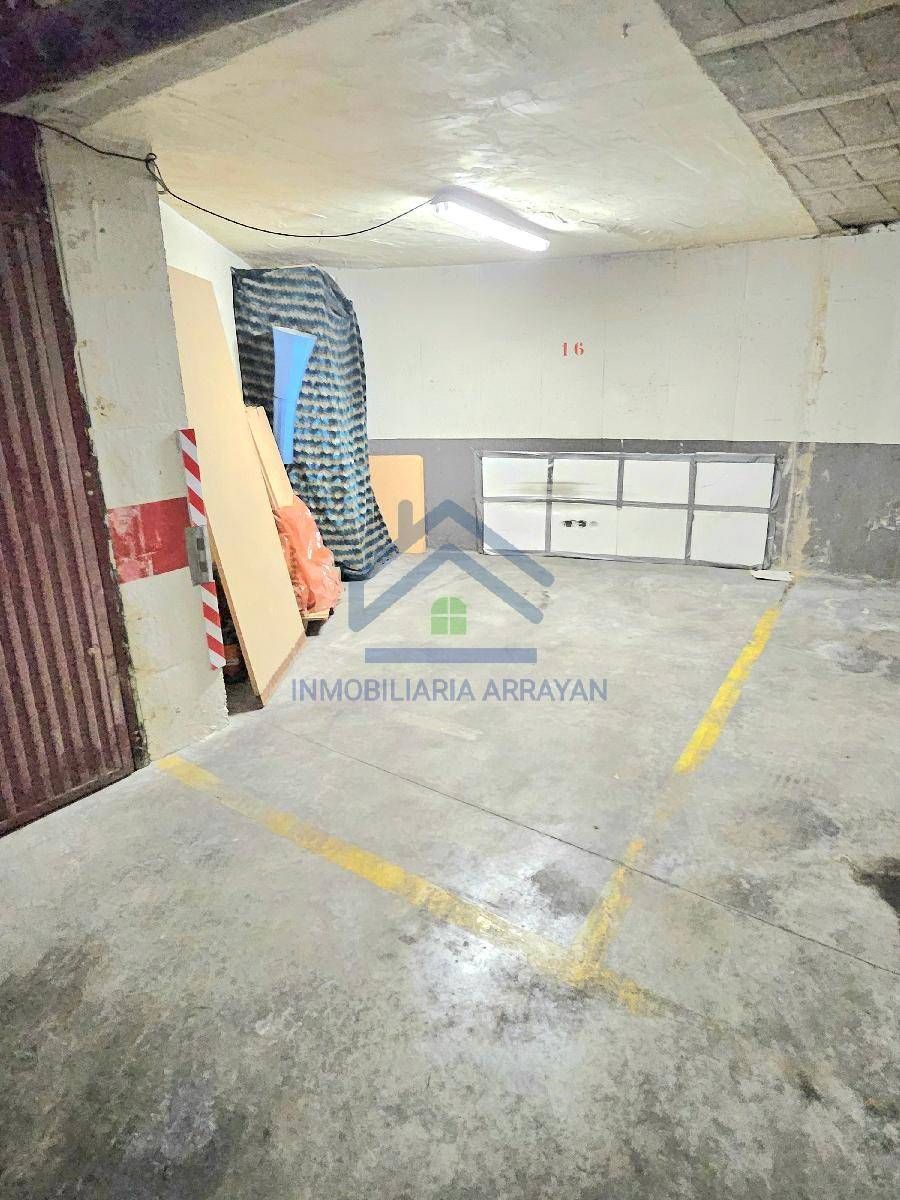 Garage zur Miete in Maracena