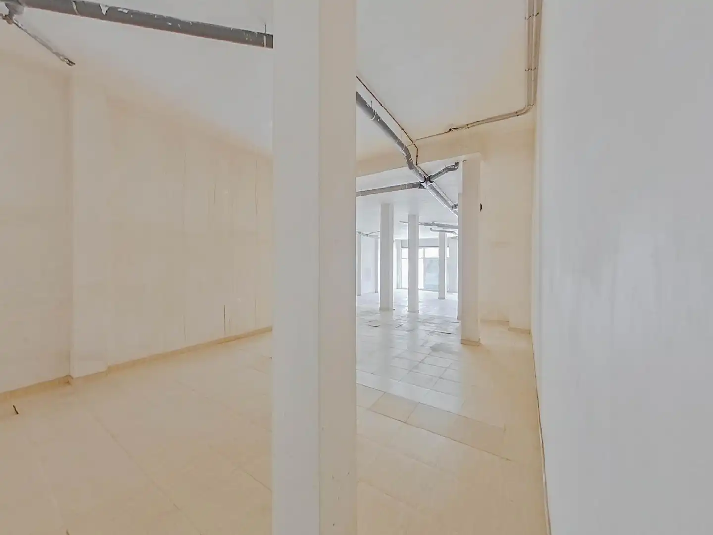 Commercial properties for sale in Manresa