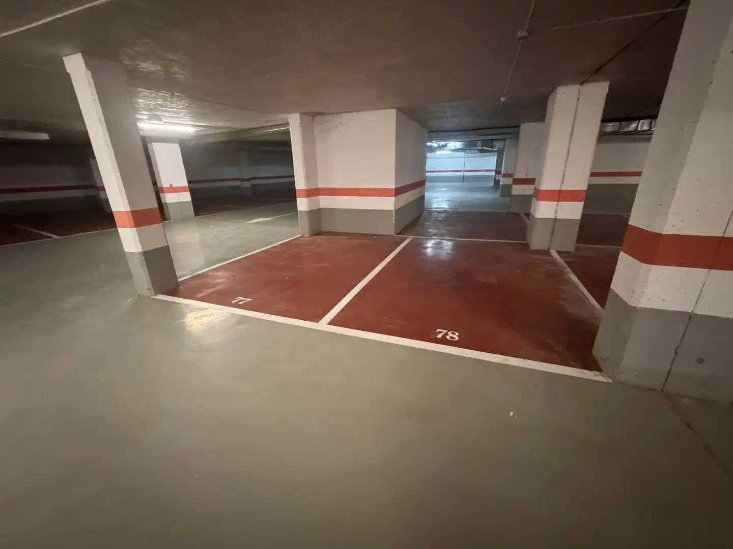 Parkplatz von Garage zum Verkauf in Burgos mit Alarm
