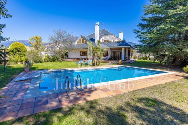 Casa-chalet en Venta en Carrer Sant Elíes en Sant Esteve de Palautordera