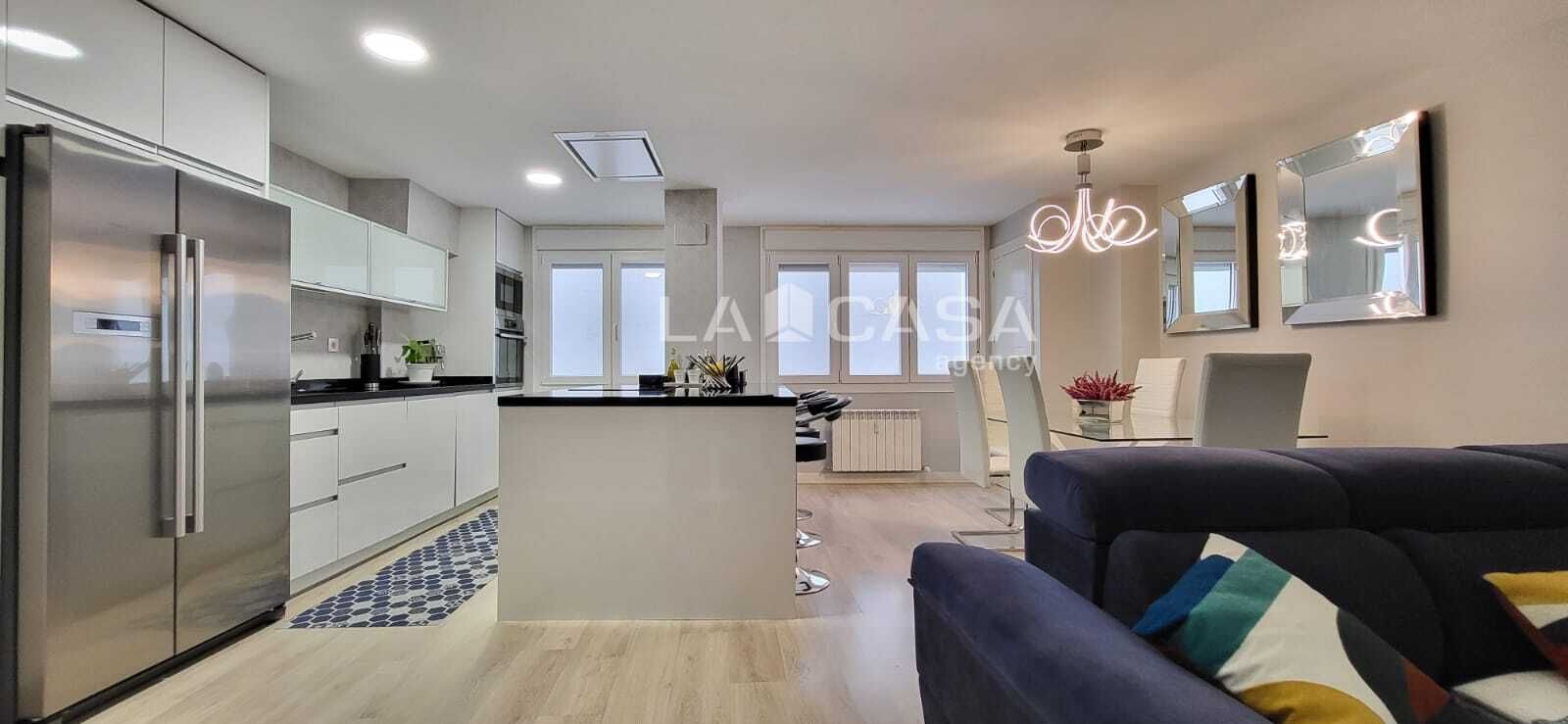 Kitchen of Flat for sale in Valladolid Capital  with Heating