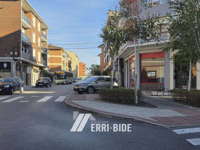 Local comercial en Alquiler en Mungia