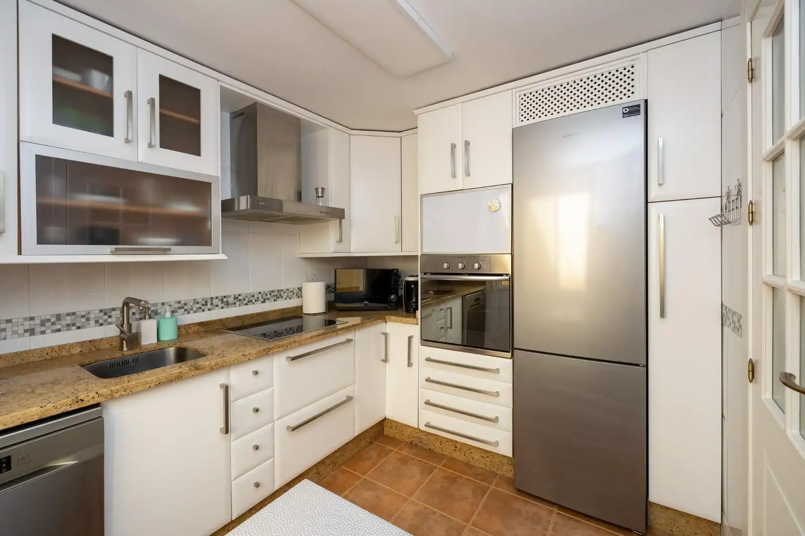 Casa aparellada amb piscina en venda a Calle María Pinet 10, imagen 19