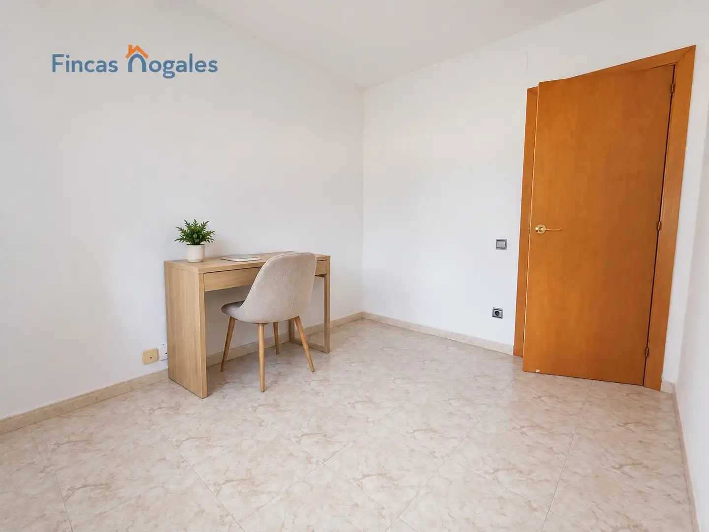 Dormitori de Dúplex en venda en Centre - Sant Oleguer