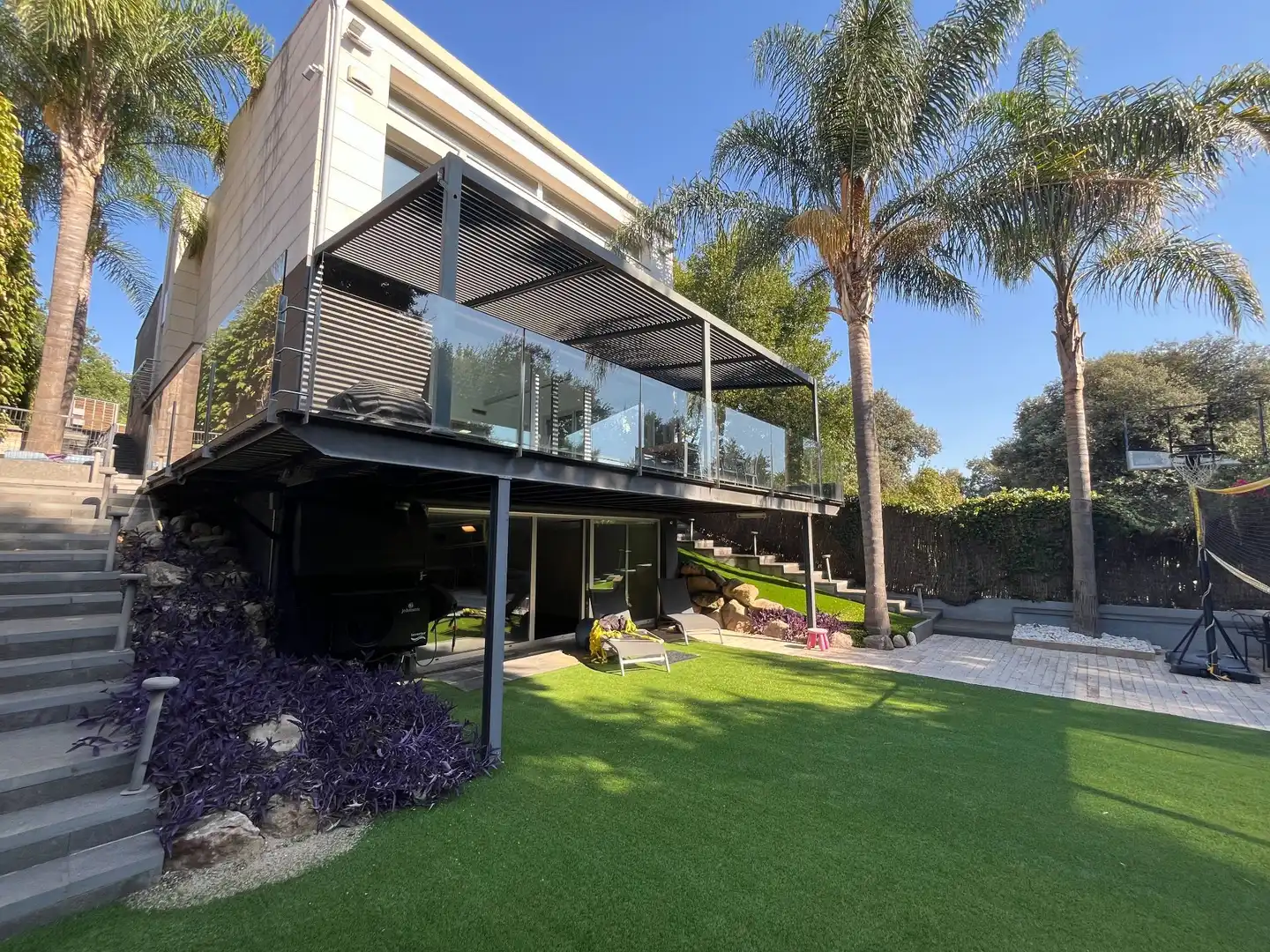 Casa con jardín en venta en Tires