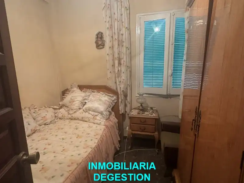 Habitación de Ático en venta en Linares con Aire acondicionado y Terraza