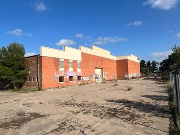 Nave industrial in vendita a Avenida S JORDI