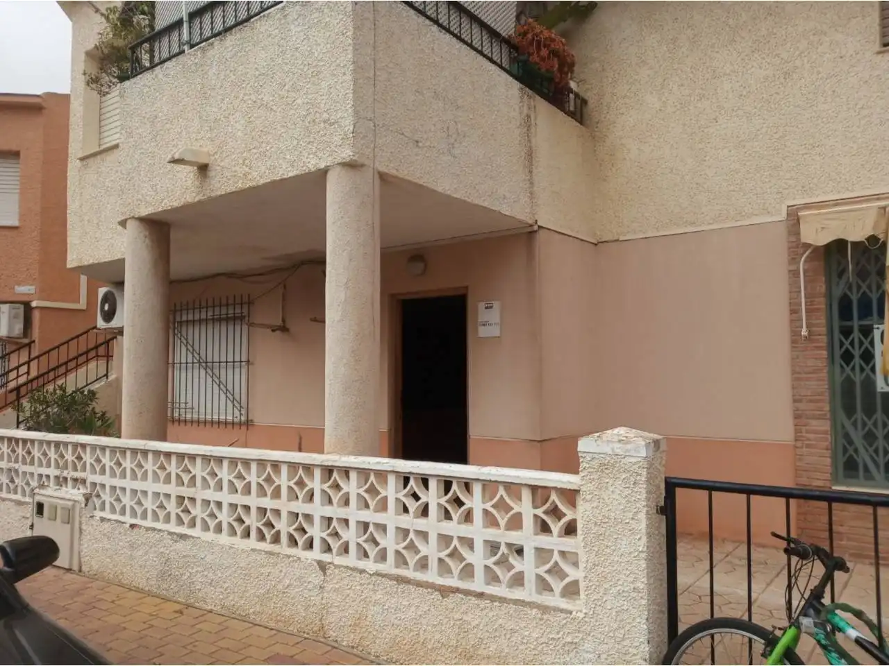 Business premises for sale in Calle  Belchite s/n esqu. Cl. Tafalla, imagen 13