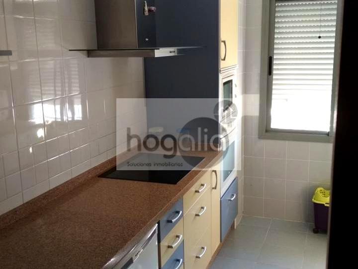 Photo 1 of Flat to rent in San Jerónimo - La Bachillera, Sevilla