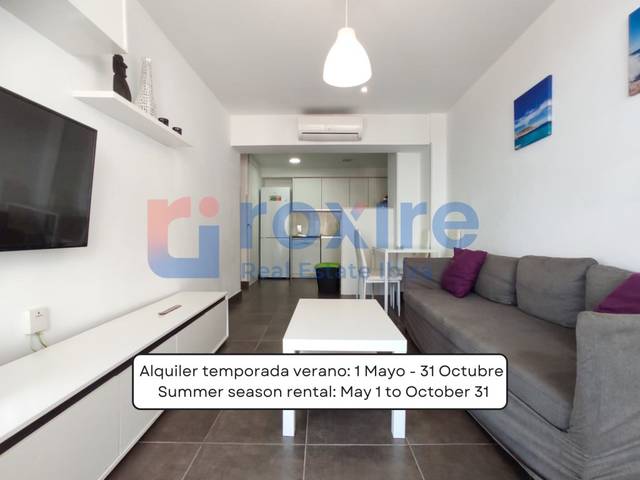 Piso en Alquiler en Calle Elx en Sant Agustí - Cala de Bou