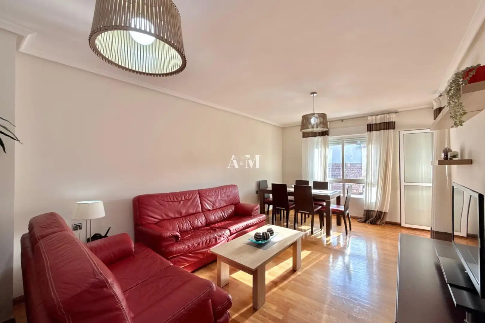 Sala d'estar de Apartament de lloguer en Torrevieja amb Aire condicionat, Calefacció i Terrassa
