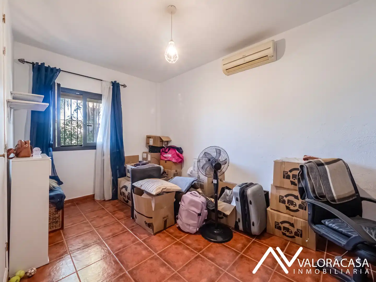 Bedroom of Houses for sale in Coín  with Air Conditioner, Private garden and Terrace
