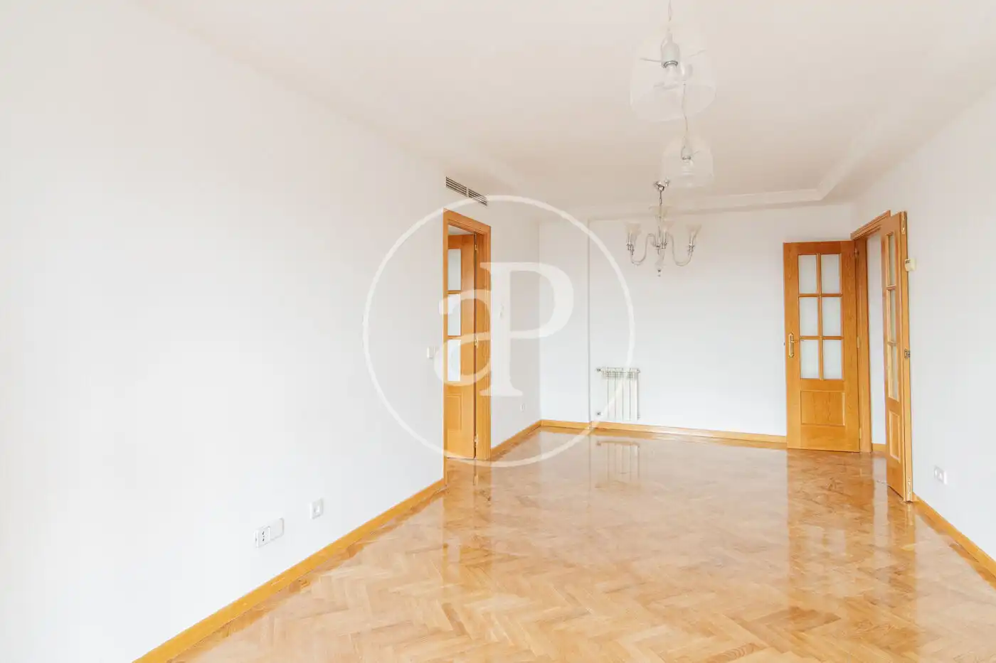 Piso de alquiler en Madrid con Aire acondicionado, Calefacción y Jardín privado