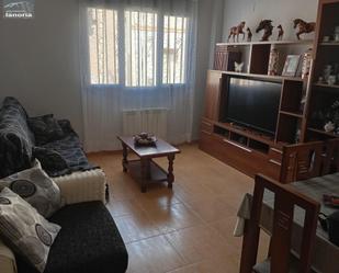 Sala d'estar de Casa adosada en venda en  Albacete Capital amb Calefacció, Terrassa i Traster