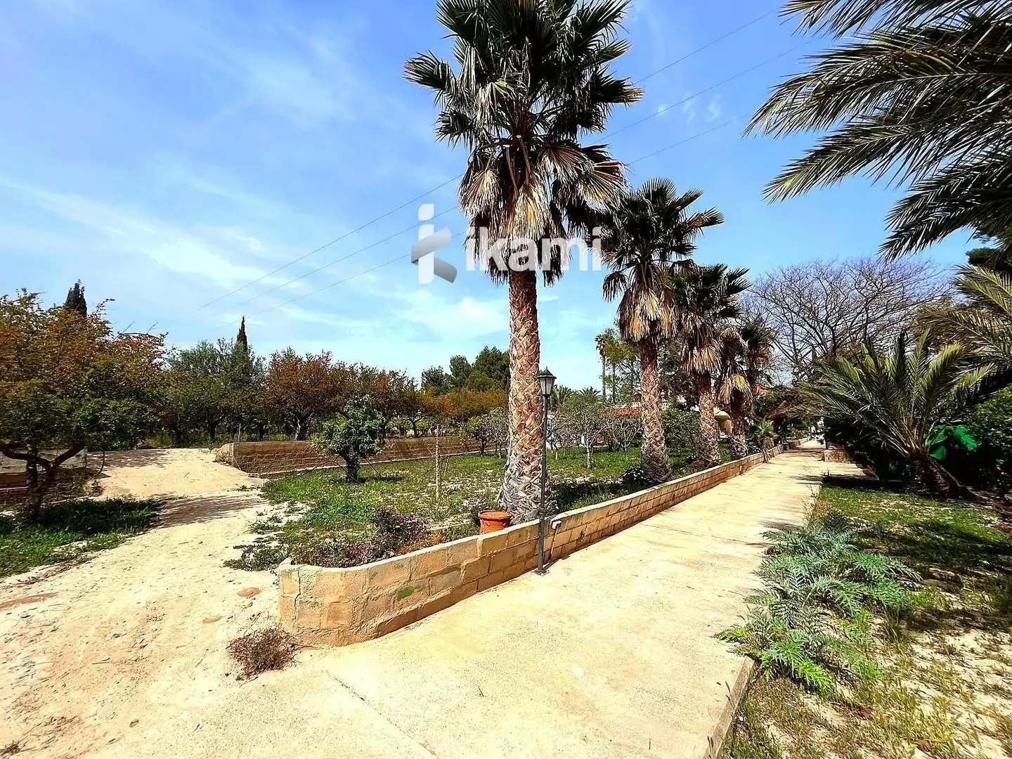 Casa o chalet en venta en Elda con Calefacción, Trastero y Piscina