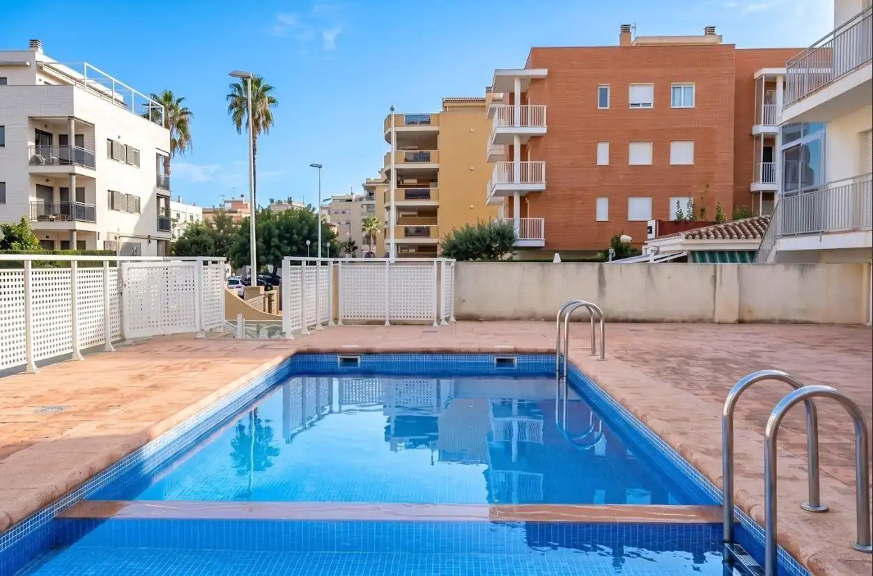 Appartement compact avec terrasse à vendre à Moncófar Playa