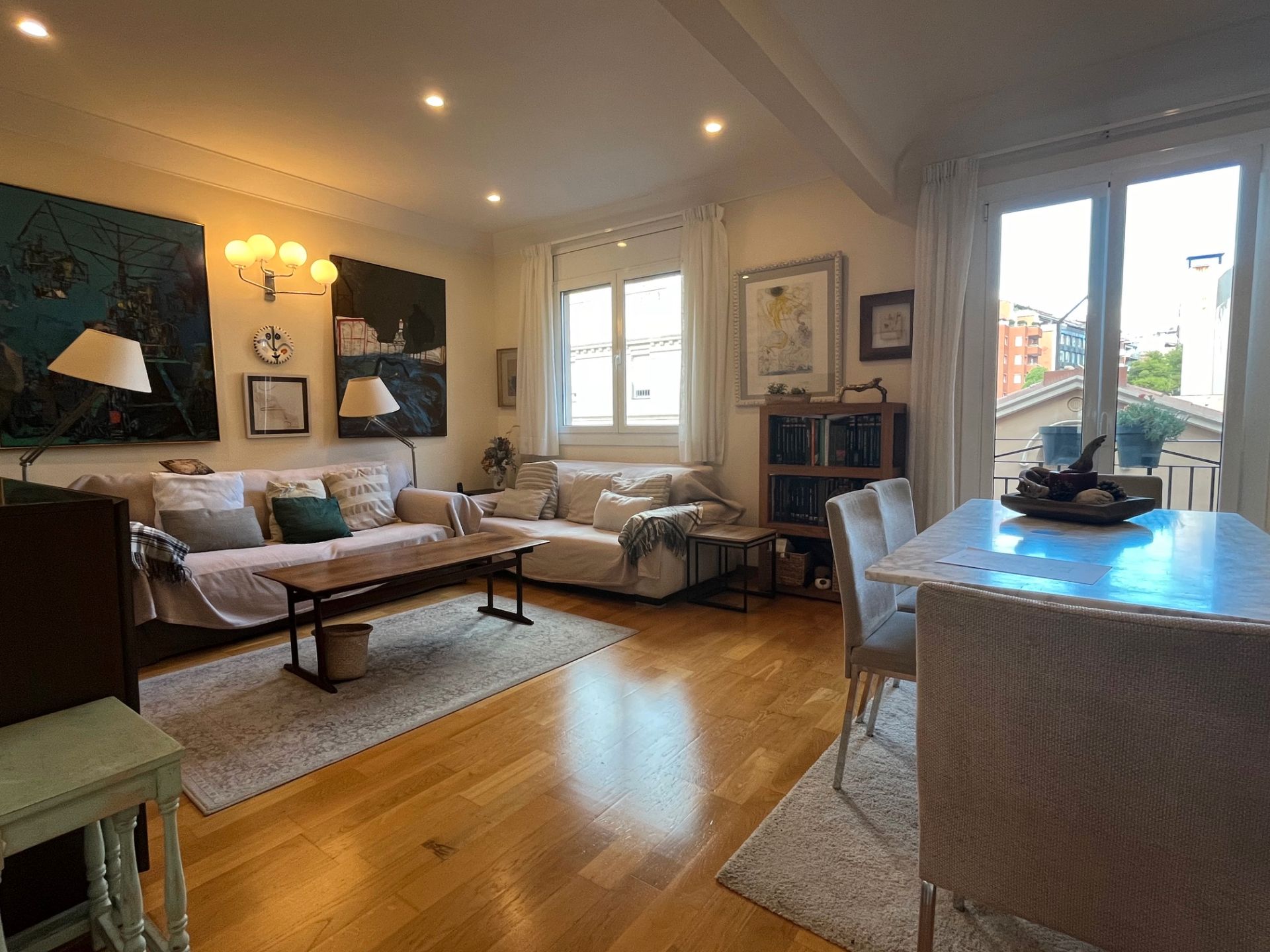 Sala de estar de Piso en venta en  Barcelona Capital con Aire acondicionado, Calefacción y Trastero