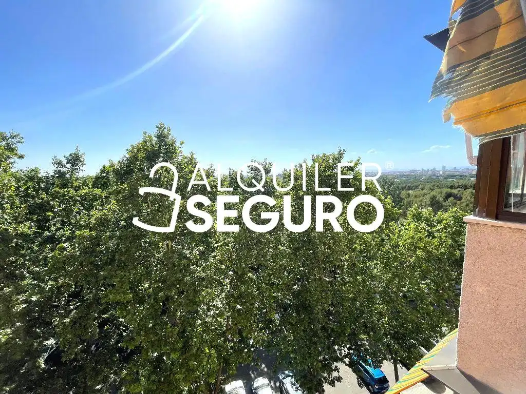 Pis de lloguer en Madrid amb Aire condicionat, Calefacció i Traster